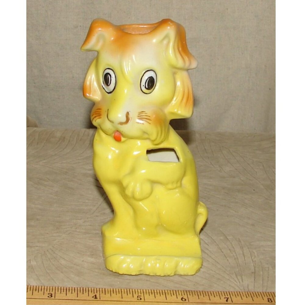 1920's Gold Castle Toothbrush Holder Yellow Lion/Dog, Chikusa Japan, Porcelain